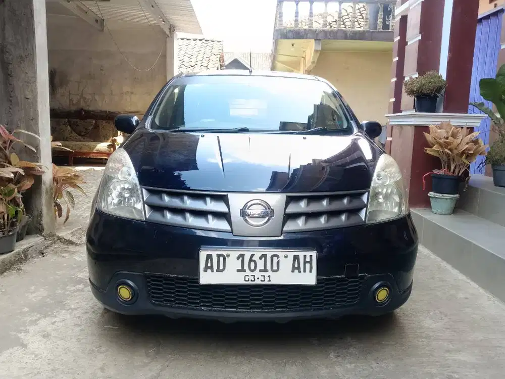 GrandLivina SV Manual 2010
