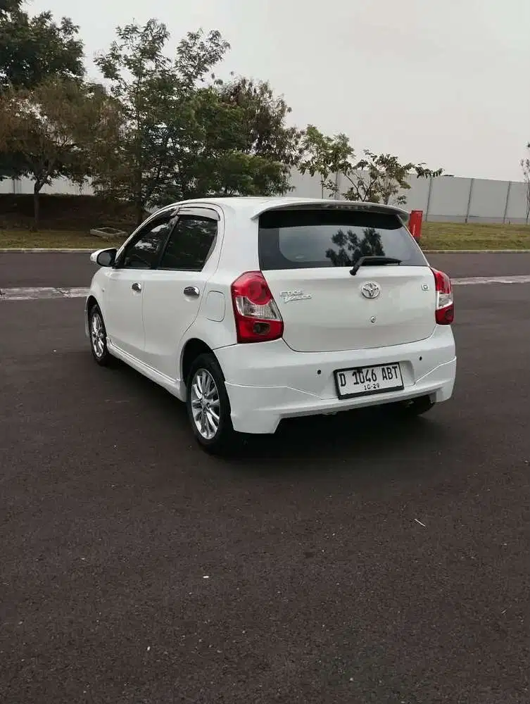 Toyota Etios Valco 2014 Bensin
