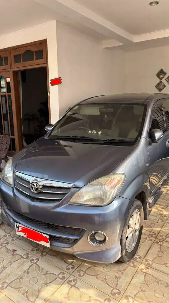 Toyota Avanza 2010 Bensin