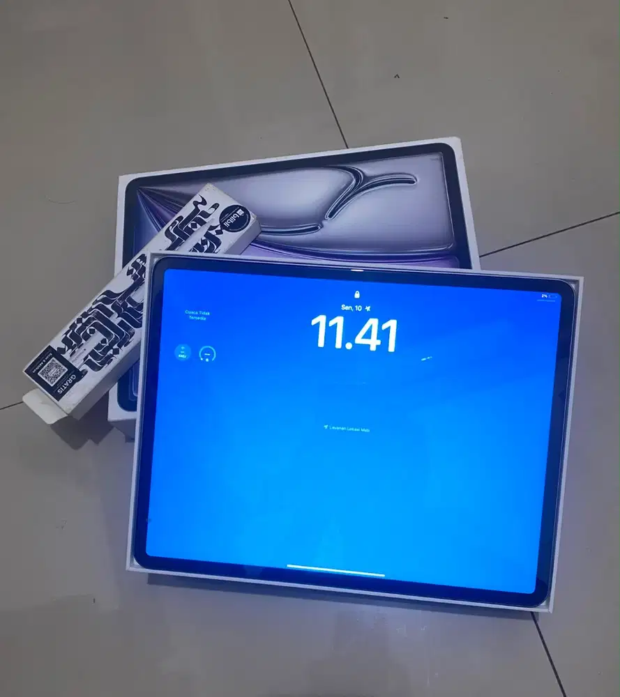 dijual ipad air M2 128Gb 13 inc wifi  only(only ipad)