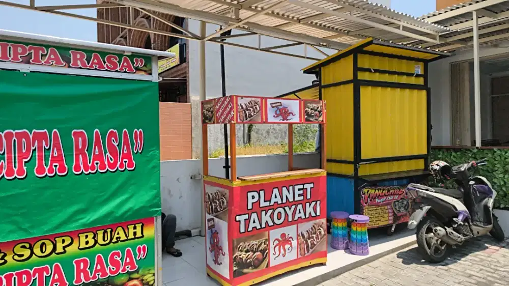 Dicari Karyawan/Karyawati Jaga Booth Takoyaki