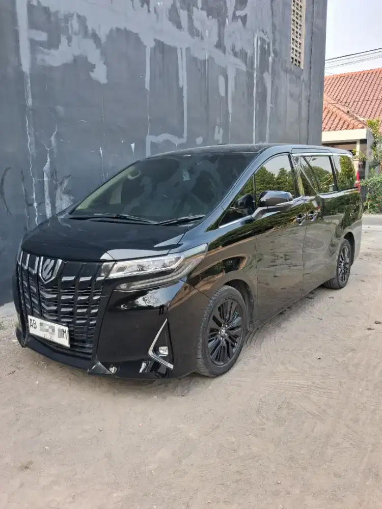 Dijual ALPHARD 2.4 ISTIMEWA