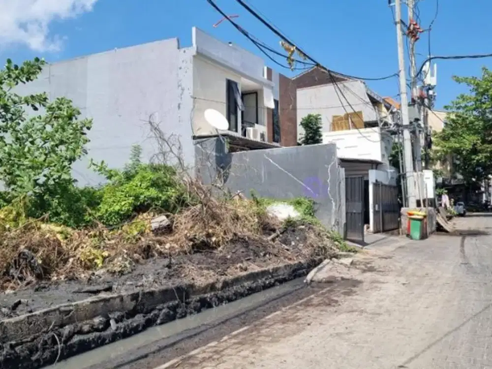 TANAH SRI REJEKI NAKULA SEMINYAK BADUNG