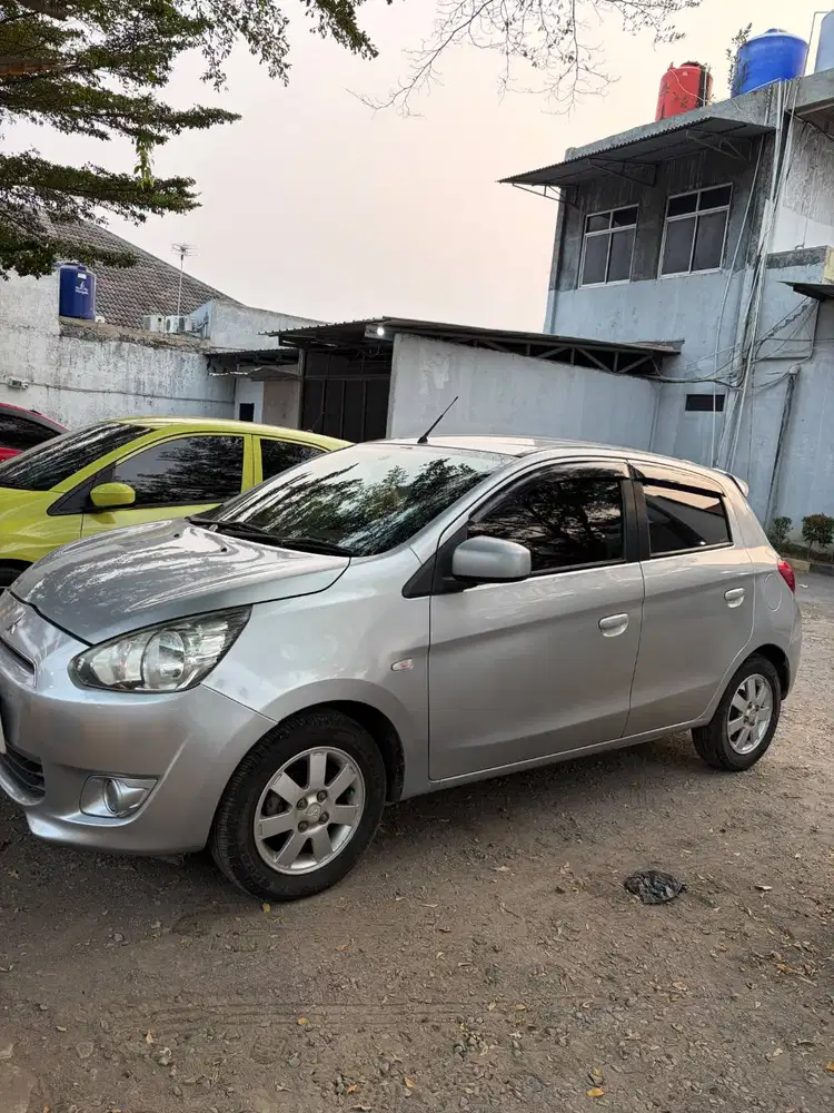 DIJUAL MIRAGE GLX 1,2 MT 2013
