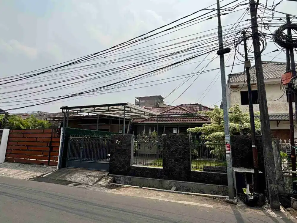 Dijual Murah Rumah Siap Huni 1 lantai Bebas Banjir di Meruya Selatan