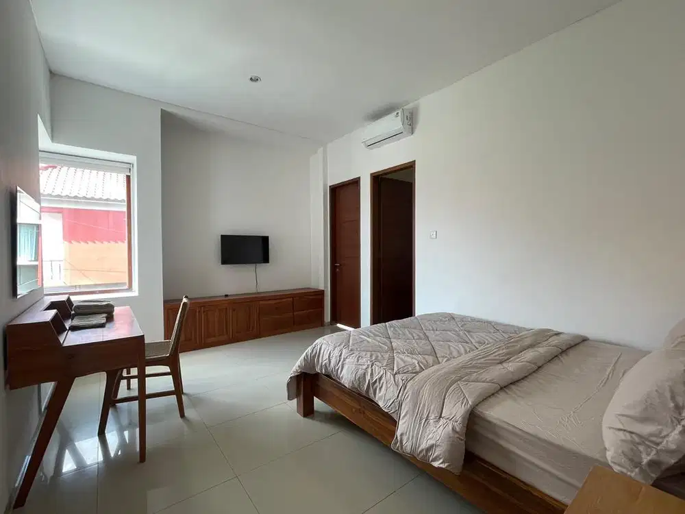 3 BR 3 Bathroom Private Pool Kerobokan