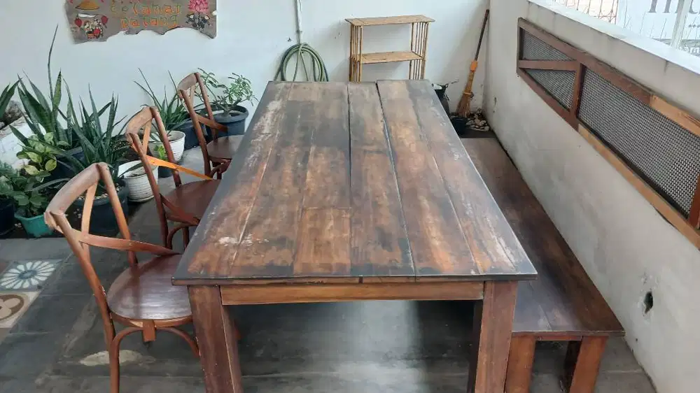 Dijual meja kursi cafe/restoran