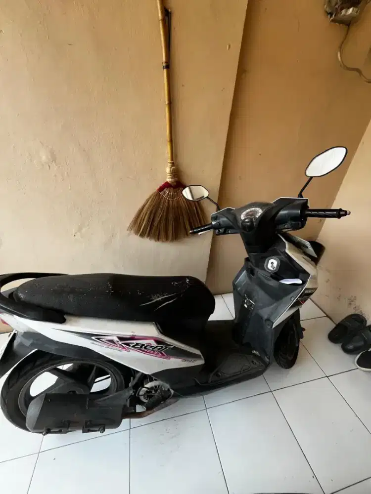 Honda beati fi tahun 2013 (plat E indramayu))
