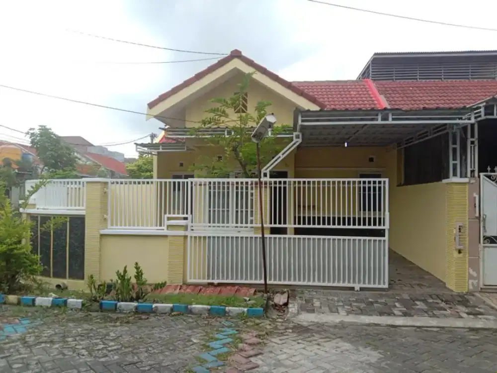 Di Kontrakan Rumah Type 45 PPS Gresik