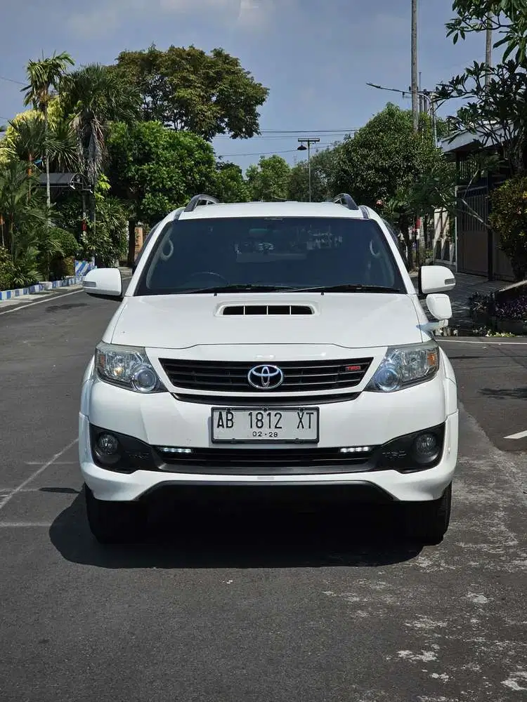 TOYOTA FORTUNER 2.5 G VNT TRD