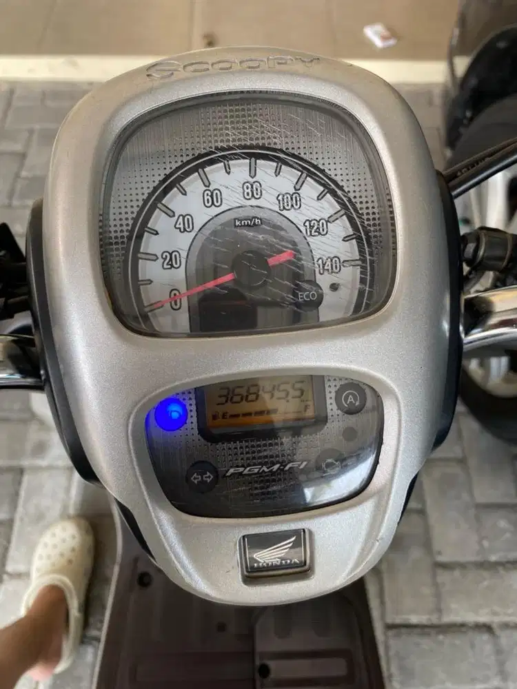 MOTOR SCOOPY 2019 TANGAN PERTAMA