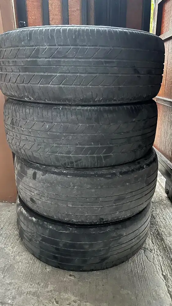 ban brigestone potenza ukuran R15 185/55