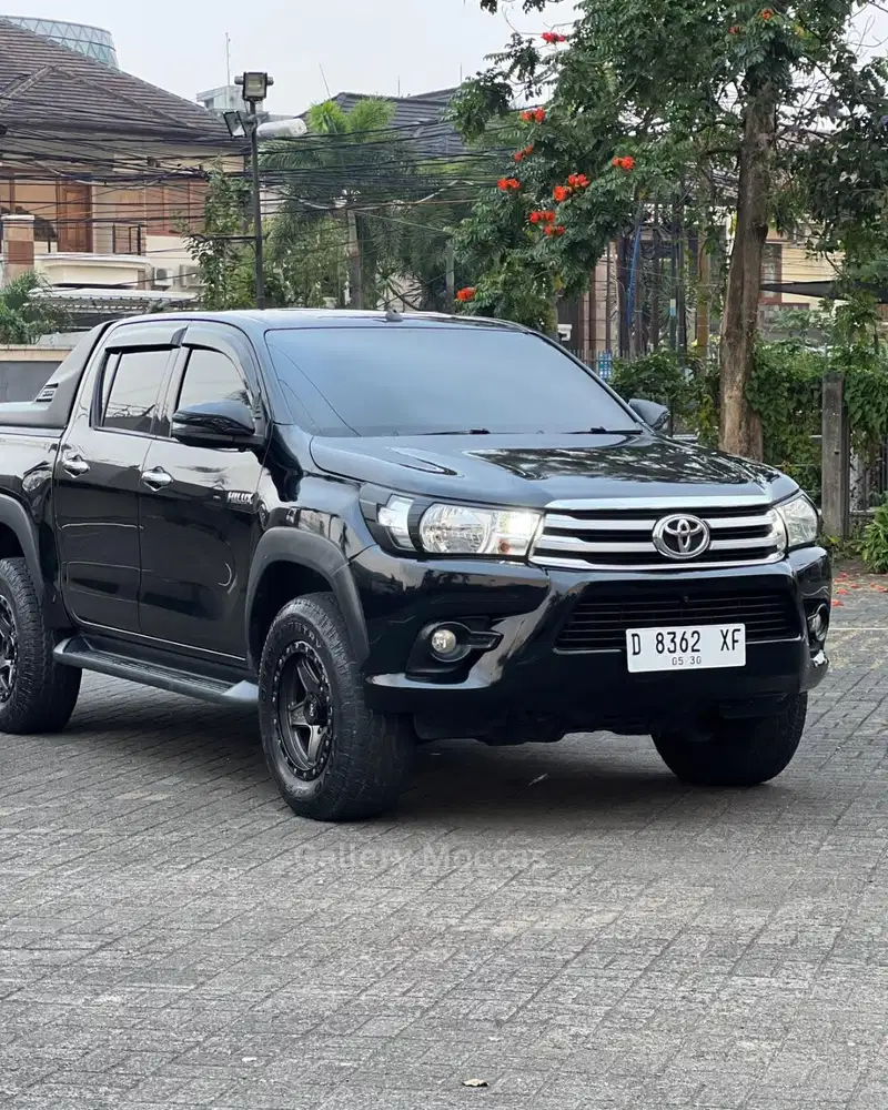 Hilux V at 4x4 banyak bonus