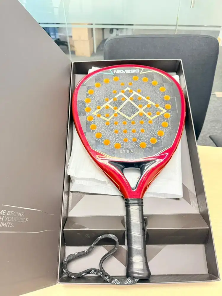 Raket Padel Stealth Nemesis 24K Xtreme Carbon T800 (Like New 99,99%)