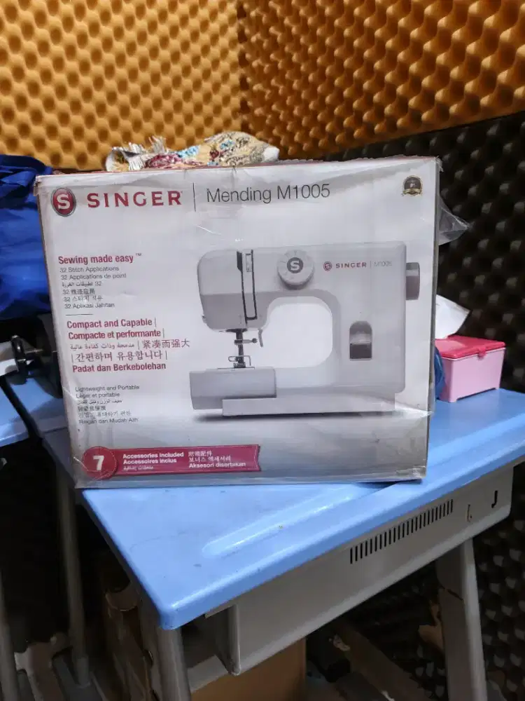 Mesin jahit singer M1005
