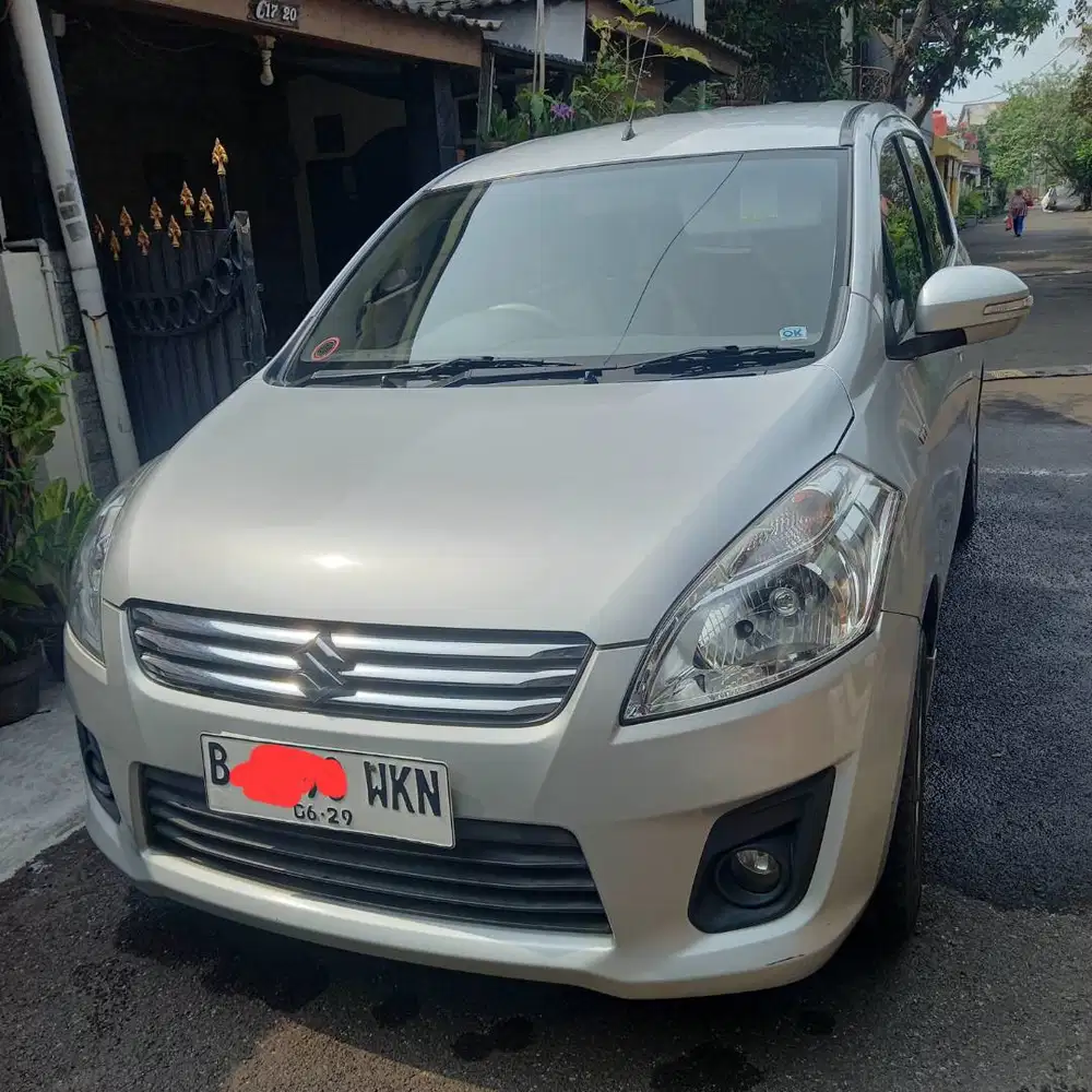 Jual Suzuki ertiga 2014 tangan 1