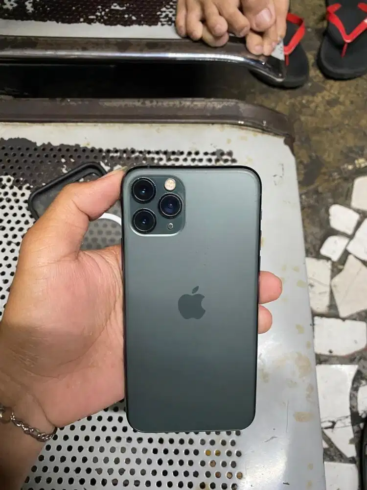 iphone 11 pro 64gb
