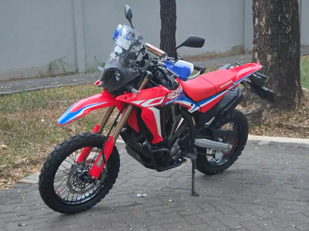 Moge Adventure Honda CRF 250 Rally th 2023 Km4rb Like New Siap Turing