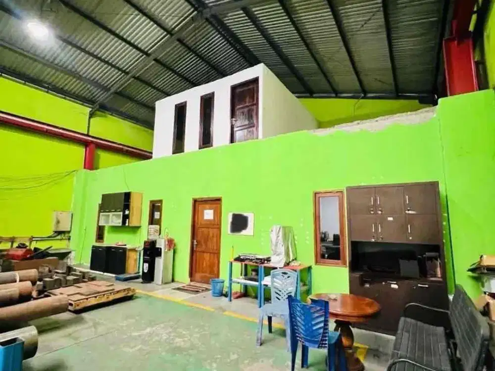 Dijual gudang Bambe Driyorejo Gresik (area pergudangan)