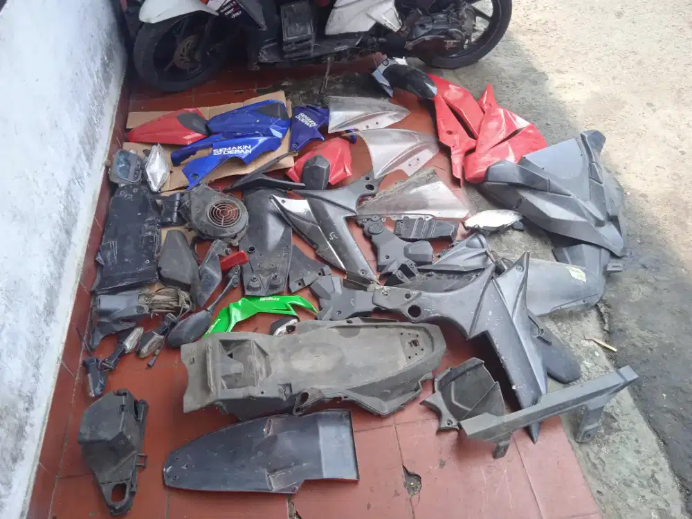 Copotan segala jenis motor r15 ninja 250 yamaha posone tameng PCX dll