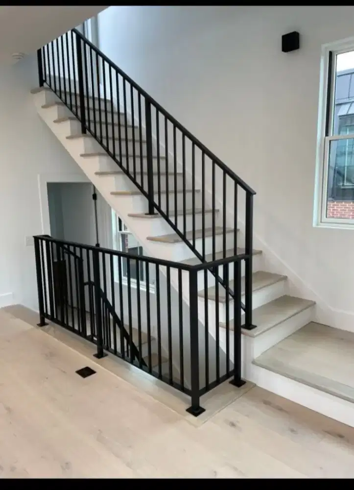 Relingg tangga/balkon minimalis  moderen