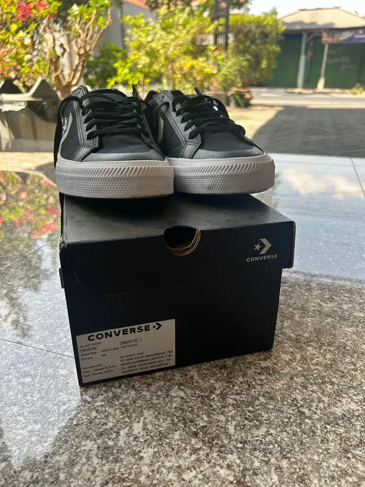 CONVERSE SPORT BLACK WHITE