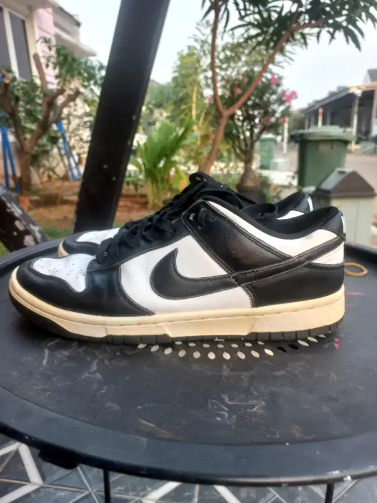 SEPATU NIKE DUNK LOW RETRO DD1391