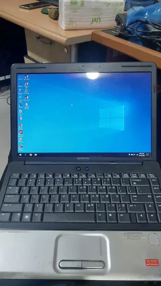 Laptop Compaq siap pakai - sudah SSD