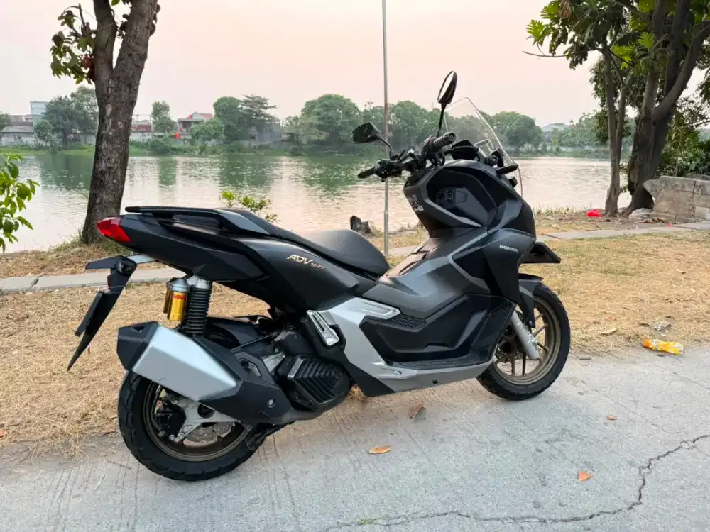 Honda ADV ABS 2024