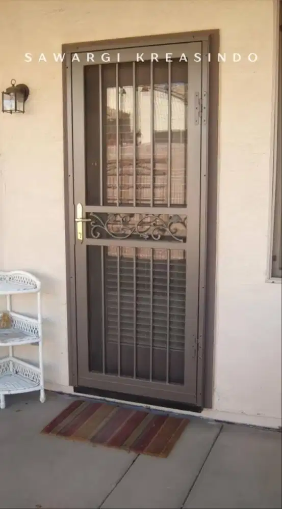 Pintu Besi Teralis Model Modern - Bisa Custom