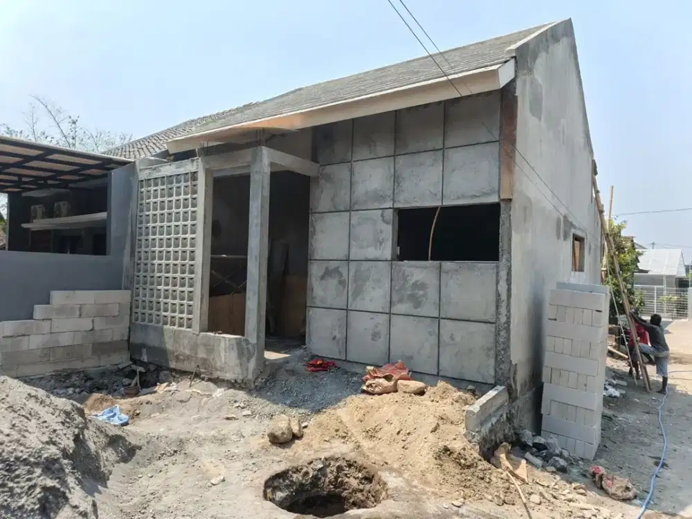 Rumah Cantik Di Utara Mall Sleman City Hall Legalitas SHM & IMB Muat 2 Mobil!