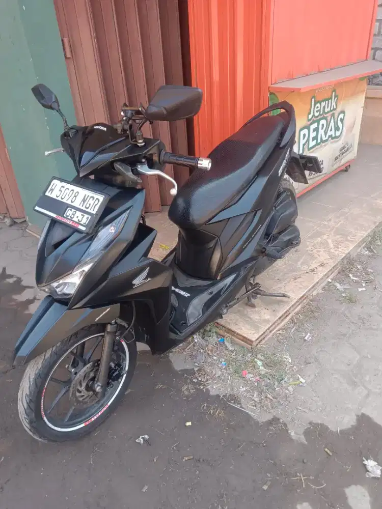 Beat deluxe 2021 hitam doff