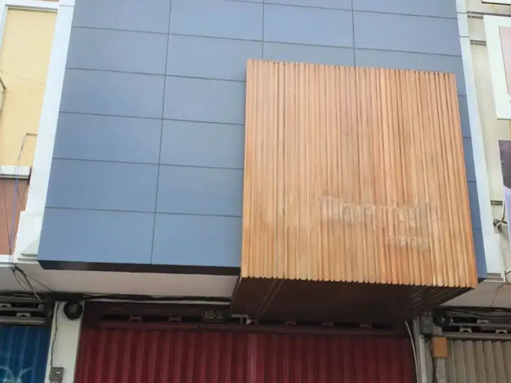 Disewakan Ruko 3 Lantai Cocok Untuk Kantor/Usaha Lainnya di Sukolilo Surabaya