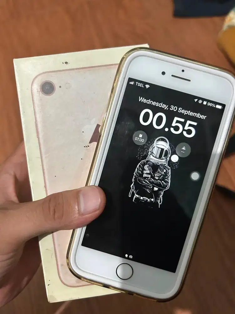 Iphone 8 64gb all sim apa adanya