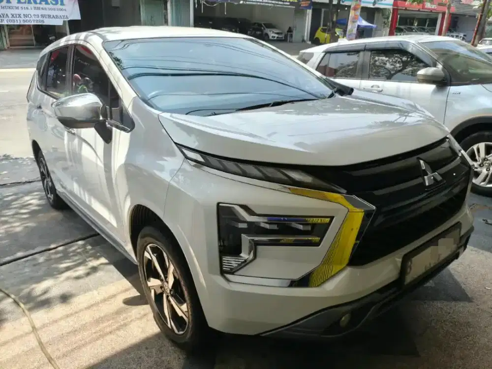 Mitsubishi xpander ultimate 2022 pmk 2023 expander putih ekspander