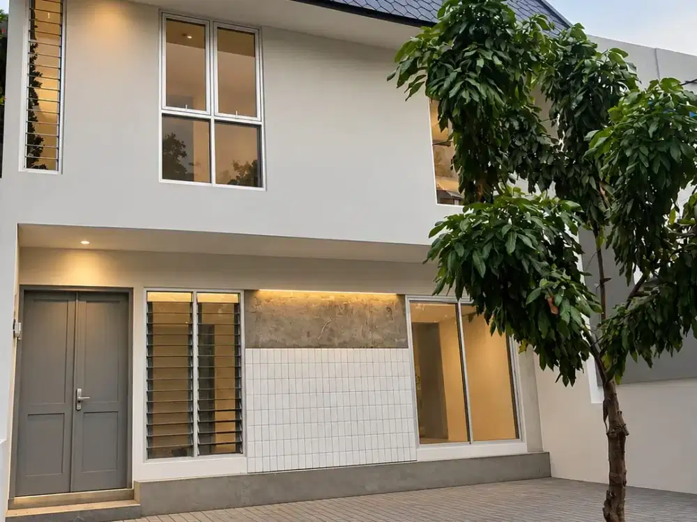Dijual rumah brand new semi furnished di Bintaro Jaya Sektor 9, lokasi strategis dengan desain modern dan siap huni.