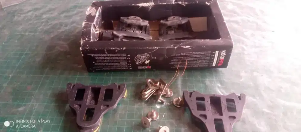 Pedal sepeda lock keo klasik