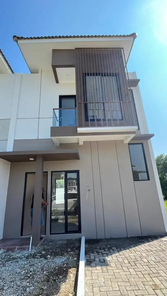 Dikontrakkan Rumah 2 Lantai di Sedati Sidoarjo Juanda