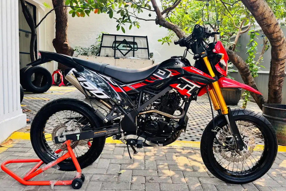 Kawasaki d tracker 150