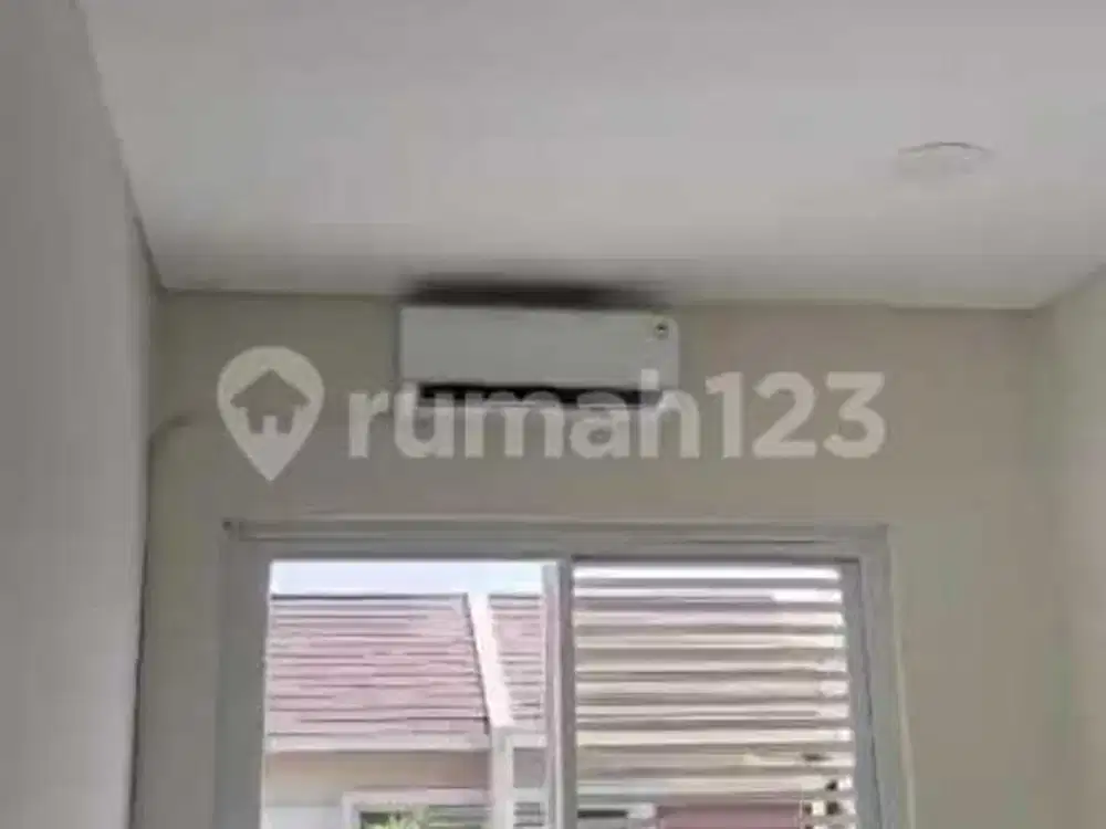 Rumah 2 Lantai Bagus Semi Furnished SHM di Cluster Cattleya, Tangerang