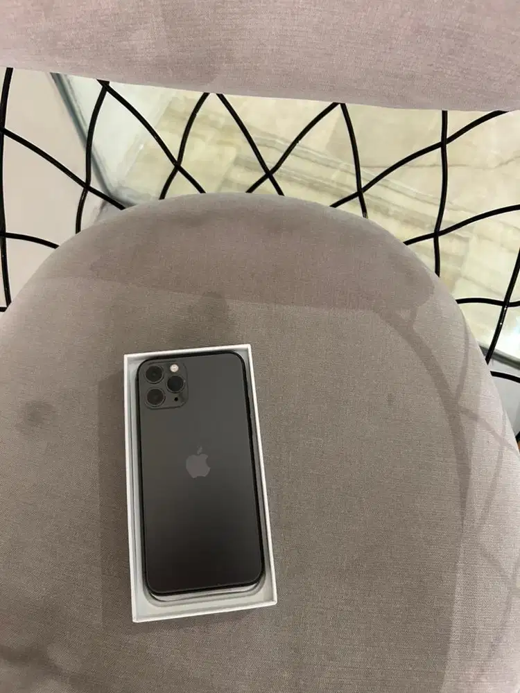 Iphone 11 pro 256gb karena satu