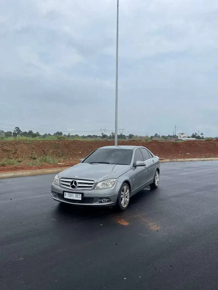 Mercedes-Benz C200 Kompressor 2009 Bensin