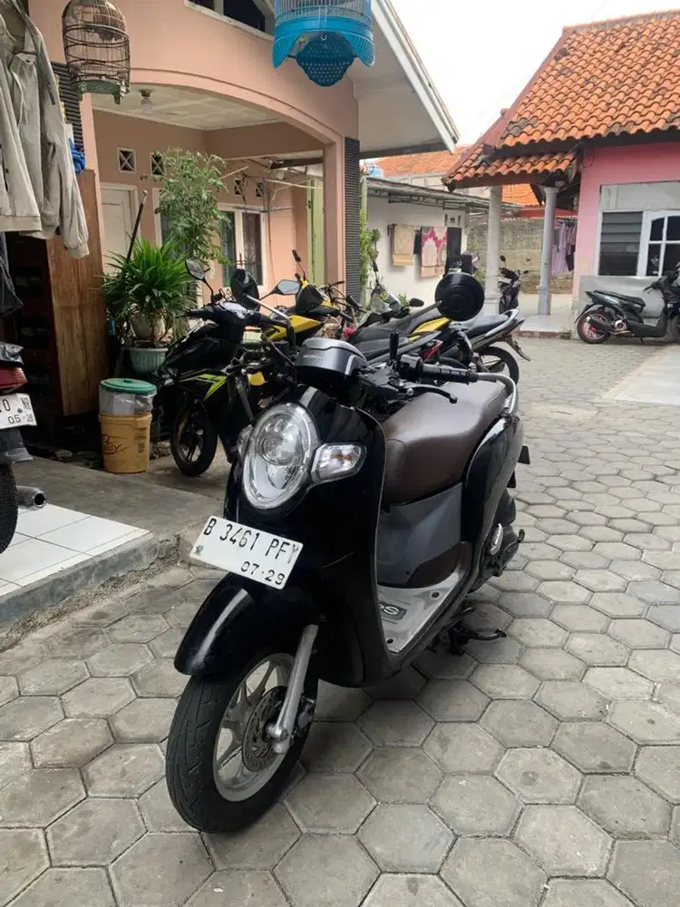 Honda Scoopy 2018