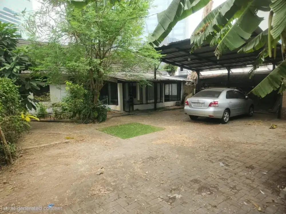 Dijual Rumah Lama Hitung Tanah Area Mega Kuningan