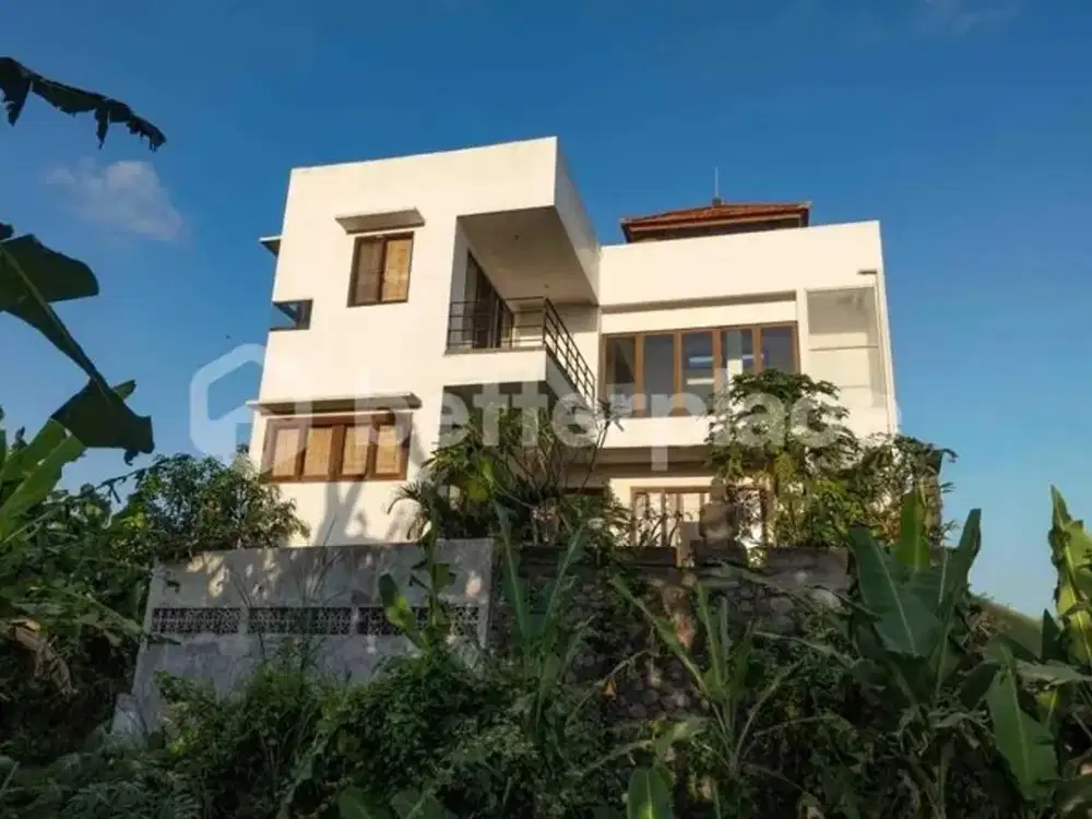 Modern Tropical Villa in Peaceful Tumbak Bayuh – 4 Bedrooms with Ricefield & Sunset Views