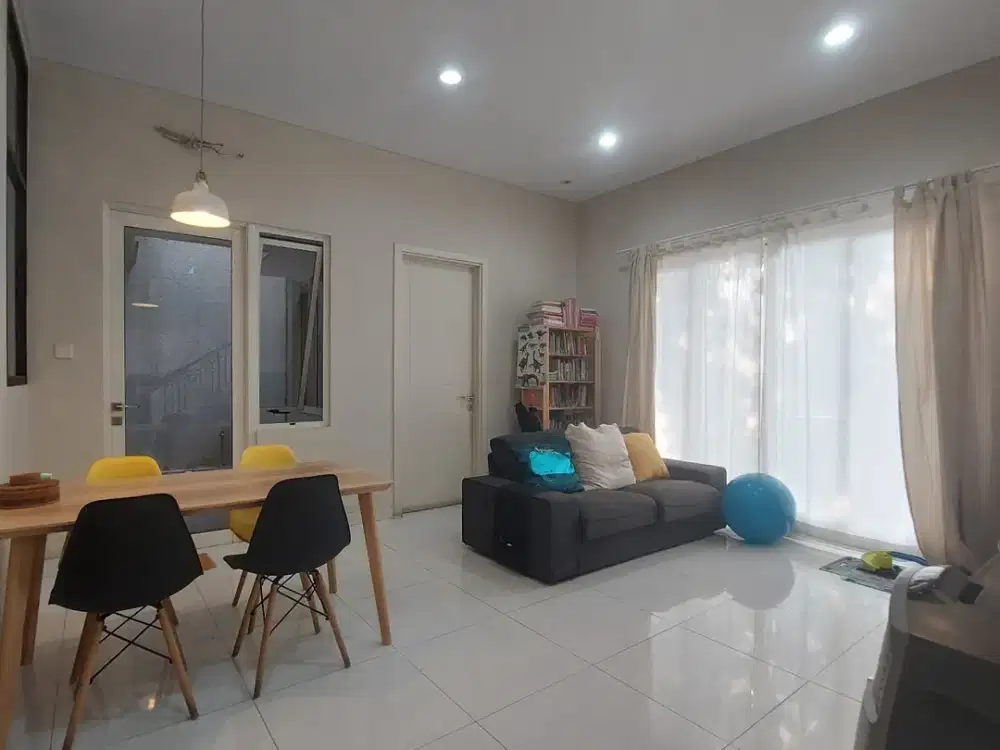 DIJUAL RUMAH HOEK RAPI SIAP HUNI – CLUSTER VOLTA GADING SERPONG