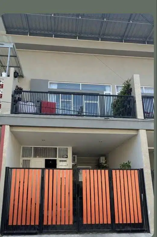 DIJUAL MURAH RUMAH LEBAK JAYA SIAP HUNI SURABAYA TIMUR