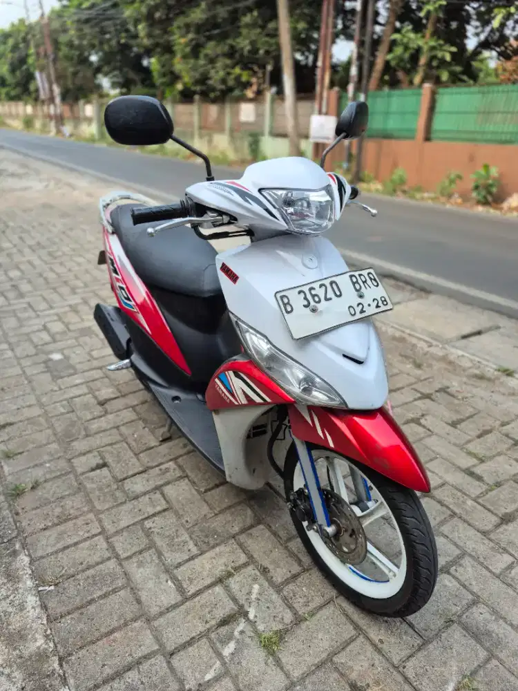 Dijual Yamaha Mio J tahun 2013 surat lengkap