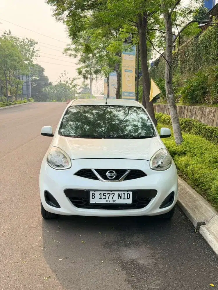 Nissan March 2016 Bensin