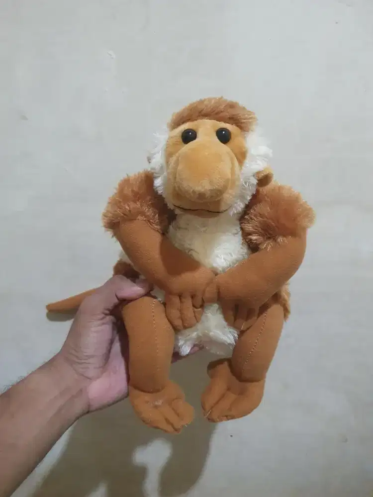 Boneka Bekatan Monyet Kera